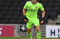 包含社区盾赛程吃紧，费城76人今晨迎来里程碑，球迷炸锅，轮换策略成焦点的词条-多宝app下载